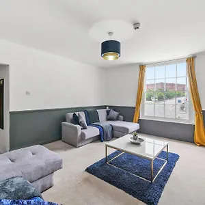 Harbourside Heaven In - Sleeps 8 Apartment
